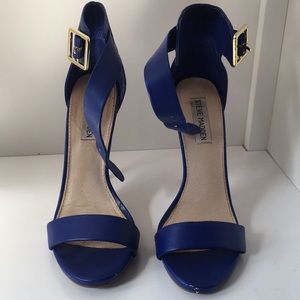 Steve Madden blue sandal heels with ankle strap
